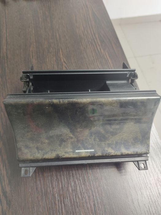 Продам на Мерседес w210 лупарь