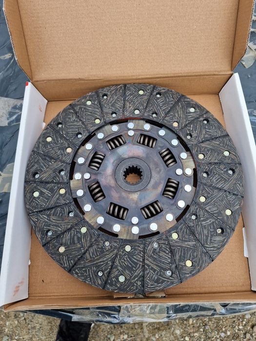 Disc ambreiaj Fiat ford 3000 original preț 450 lei bucata tel 0751 56