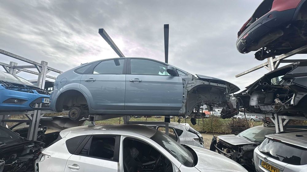 Usa Fata Stanga / Dreapta Ford Focus MK2 Din 2008