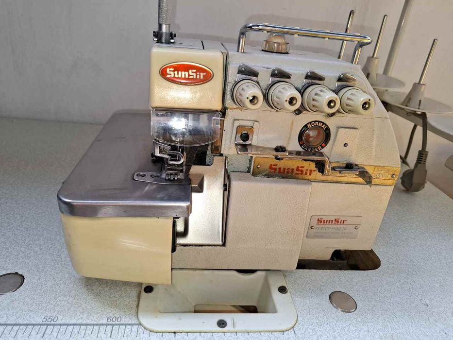 Продаётся оверлог и швейная машина