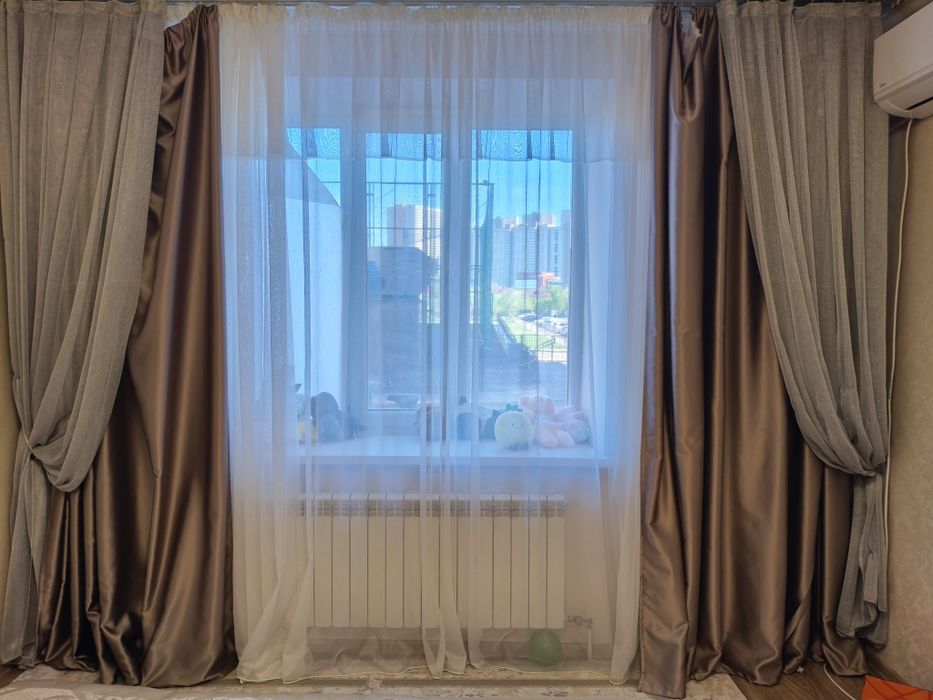 Продам шторы Блэк аут