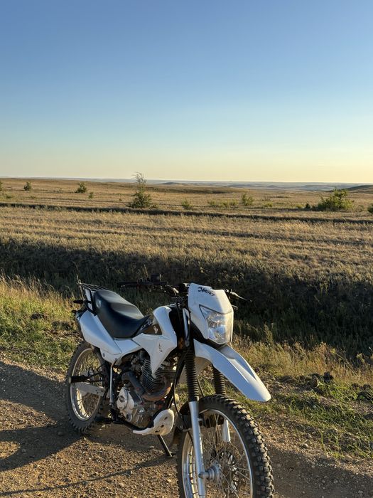 Продам мотоцикл BATYS cross-3