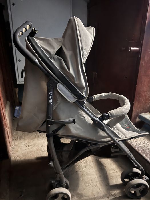 Продам срочно детский коляска