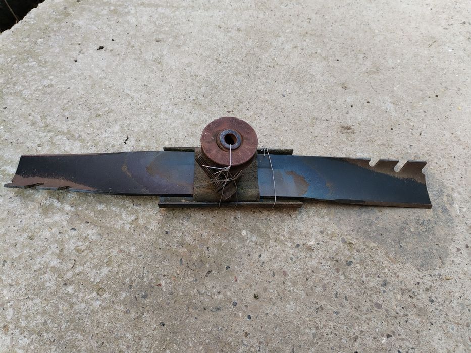 Okazie dezmebrez masina de tuns gazonul toro recycler 48 cm