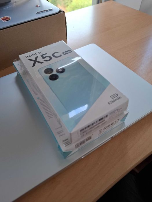 Honor X5c plus, 64GB/4GB Midnight black + ttec APower powerbank 10 000 mAh