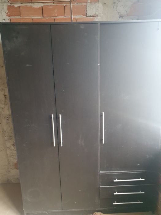 продавам гардероб