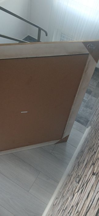 Oglindă nouă, model vintaje