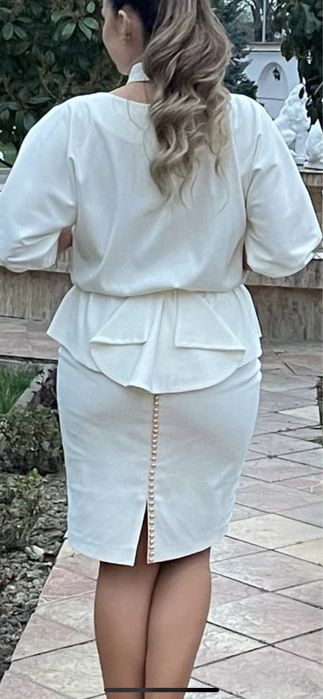 Costum doua piese unicat