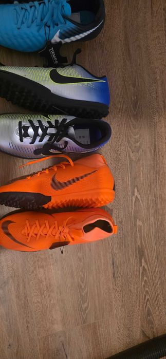 Nike детски бутонки и стоножки 38 номер