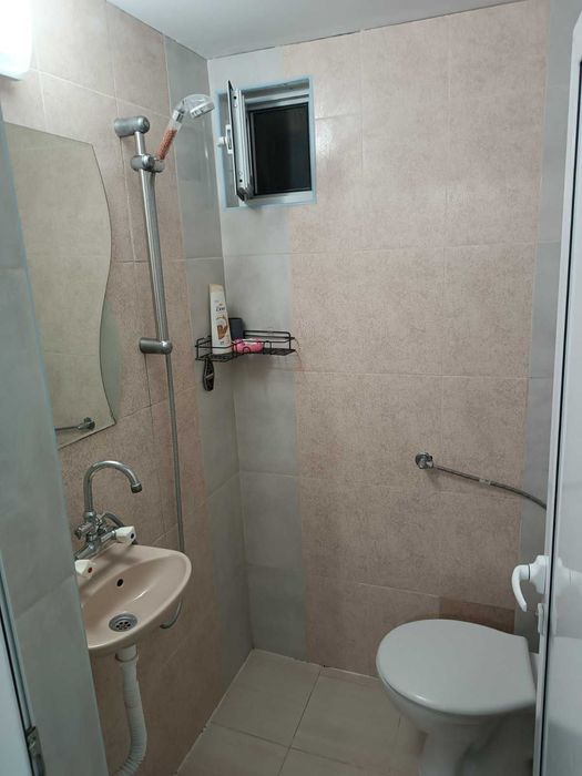 Продава се Къща в Елхово - 420 кв.м за 596 €/кв.м - Снимка #5