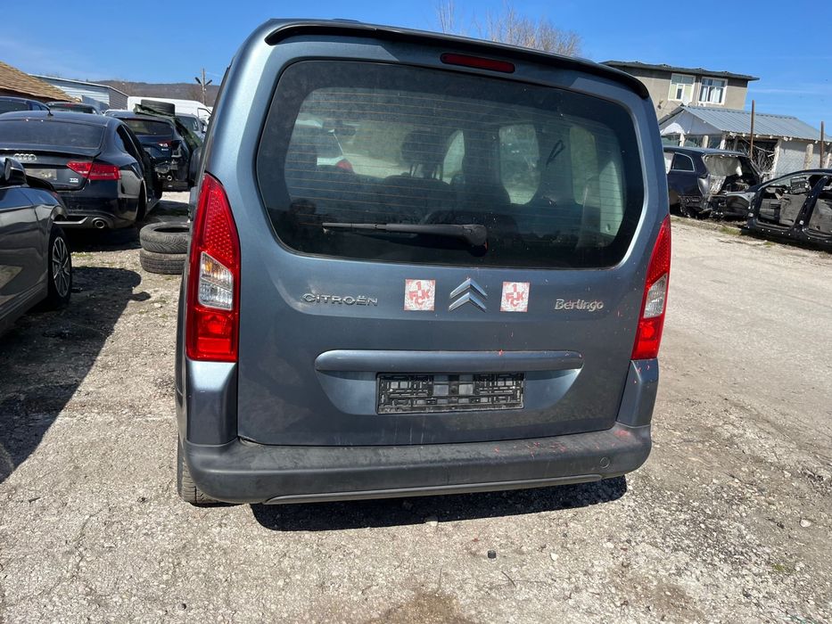 На части Citroen Berlingo 1.6hdi пикап 5 места мотор 2012г