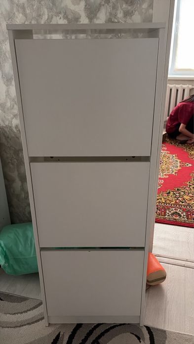 Продам обувницу в хорошем состоянии