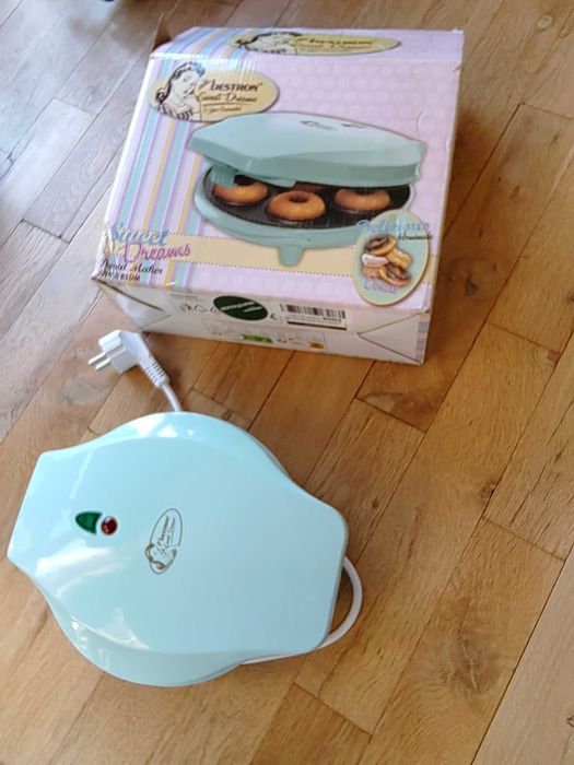 Уред за понички гофрети Bestron