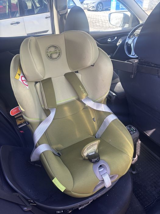 Scaun auto rotativ Cybex Sirona Gi i-Size Plus Green