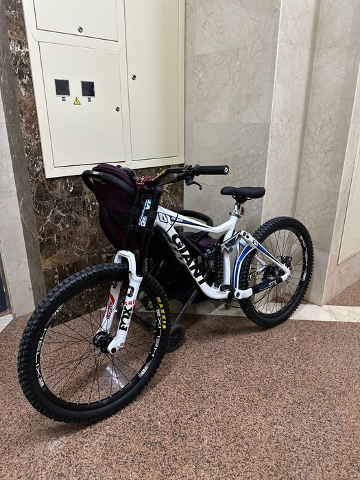 Продам раму Giant Glory (DH)