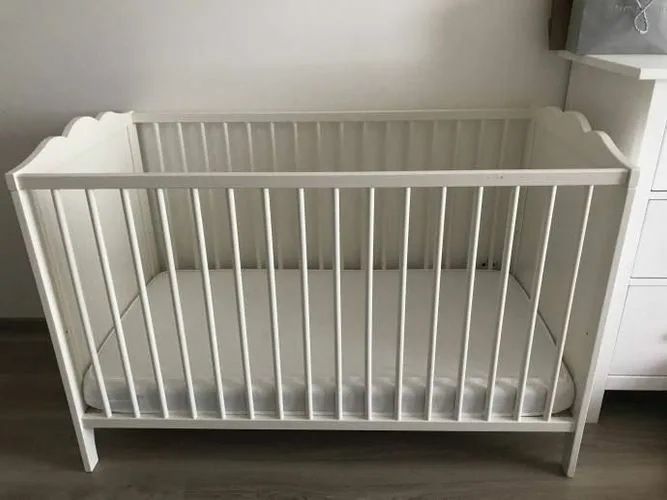Кроватка детская
