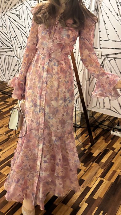 Сатылады кыздар! Өте нәзік әдемі көйлек