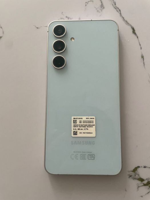 Продам S24 FE 5G в идеале  8/256
