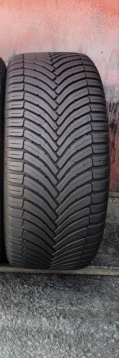 1 брой всесезонна гума  225/50/17 Bridgestone Turanza All Season 6
dot23