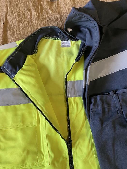 Продам спецодежду куртку и брюки