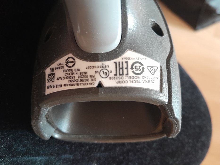 Продам сканер для штрих кодов