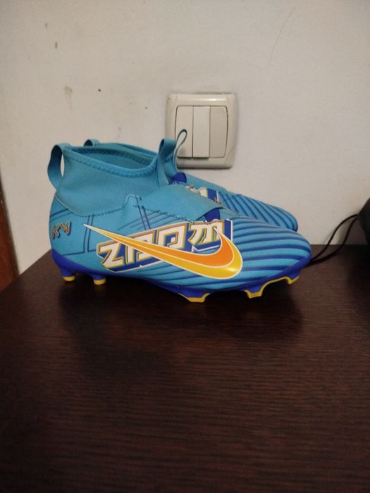 Бутсы размер 37.5