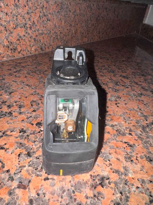 laser dewalt 2 linii