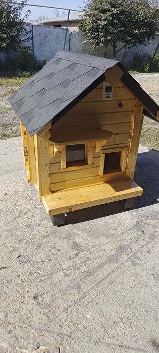 Изделия из дерева и металла. Домики будки вольеры