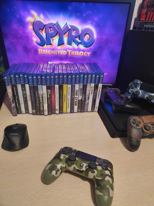 С 1Г. ГАРАНЦИЯ ! PlayStation 4 Pro 1TB 1000GB Профилактиран White Бял Плейстейшън 4 Про PS4 Конзола Конзола ПС4 Плейстейшан бяла 1000 GB без дрифтове