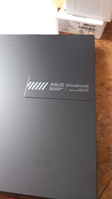 Продам ноутбук новый ASUS Vivobook
