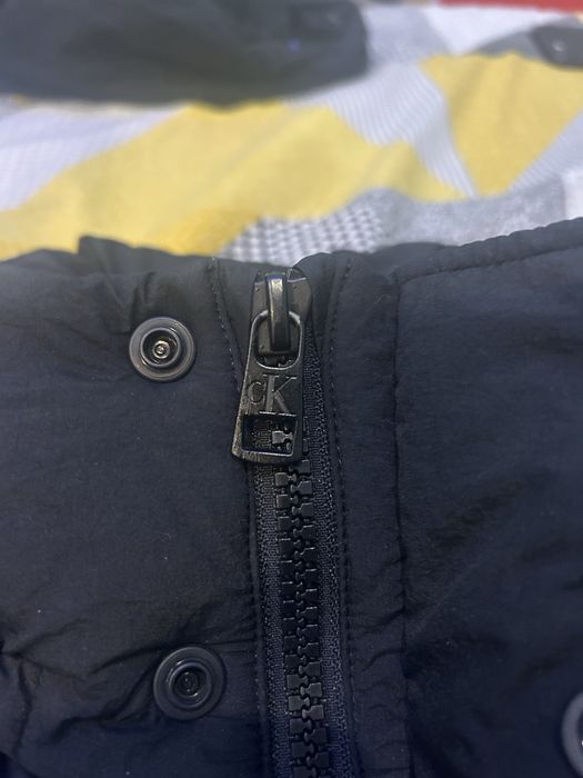 Calvin Klein яке