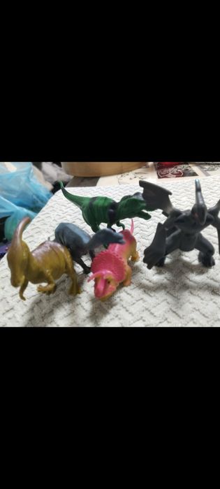 Игрушки - фигурки состояние новых