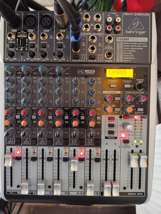 Mixer analogic Beringher xeny qx 1204