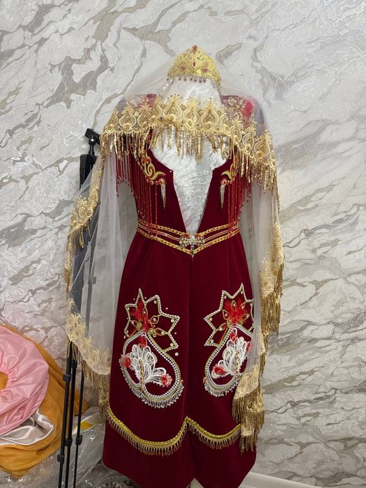 Ansambl xalat sotiladi