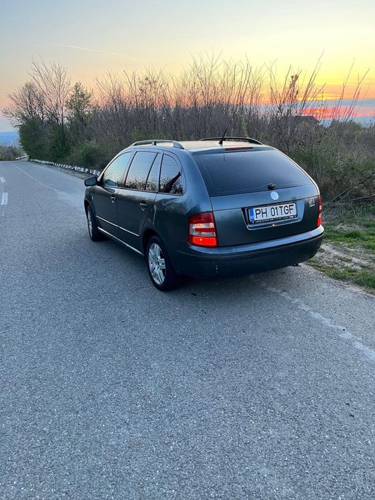 Vând skoda fabia