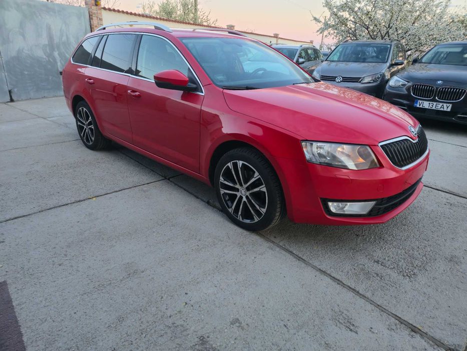 Skoda octavia 3 Corrida Red 2.0 150 cp DSG 2015 237.000 km