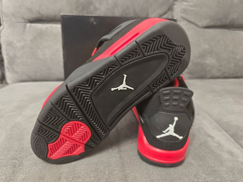 Nike Jordan 4 Red thunder nr 36 37 38 39 40 preț 400 lei