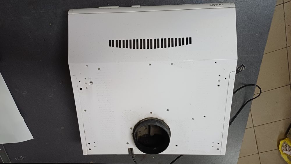 Hotă Arctic – puțin folosită