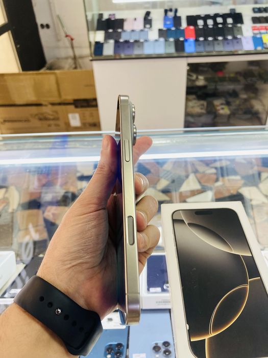 iPhone 16 Pro Max 256 gb 95%