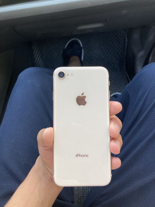 Iphone 8 Gold 64 gb