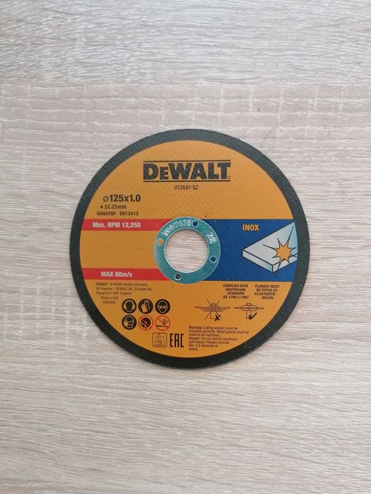 Акумулаторен ъглошлайф Einhell PROFESSIONAL