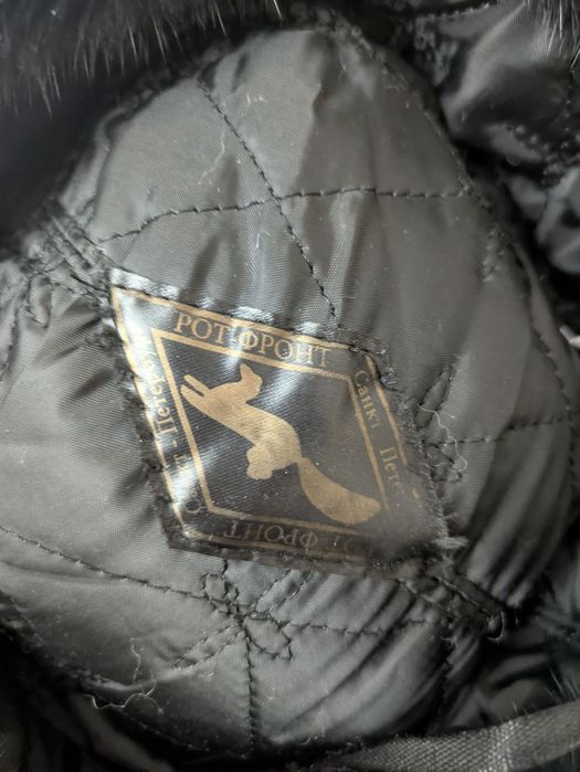 Зимняя мужская шапка