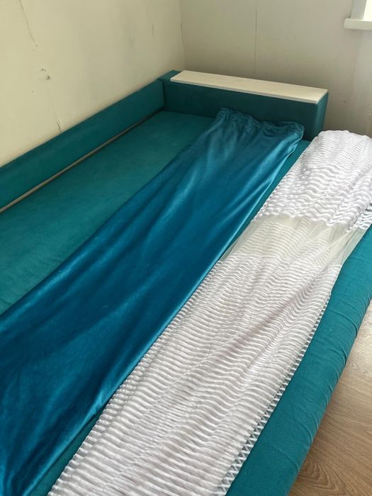 Продам диван в отличном состоянии