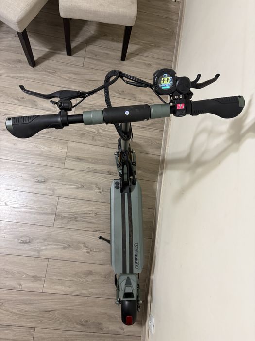 Електрическа тротинетка Vsett 8