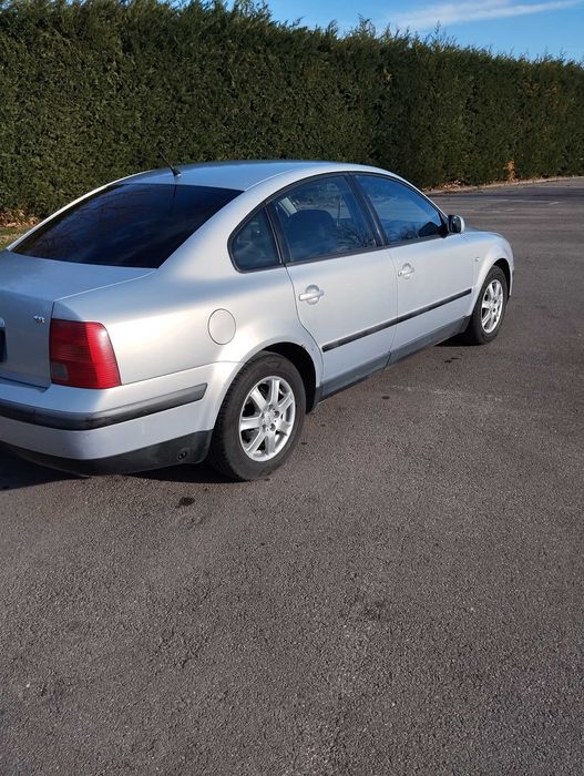 Фолксваген Пасат Б5