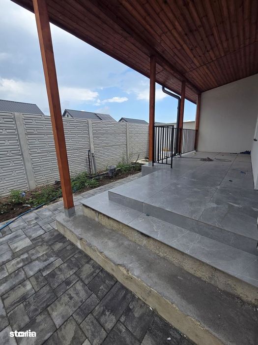 Vila duplex, curte separata Bragadiru Strada Crisul Repede