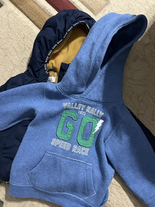 Отдам 2 пакета детских вещей за Raffaello