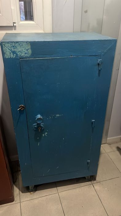 Продам сейфы сейфы