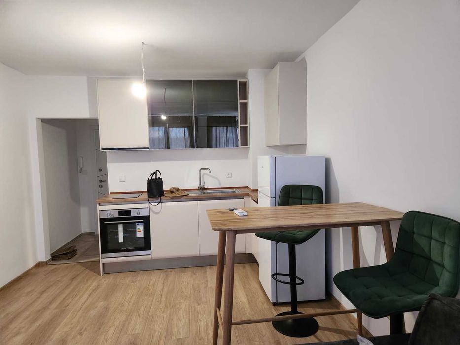 Под наем едностаен апартамен