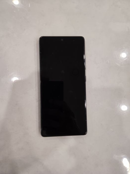 Смартфон Samsung Galaxy S10 Lite